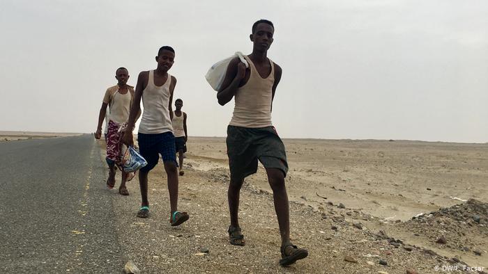 11 ألف مهاجر أفريقي غادروا اليمن إلى بلدانهم خلال عام