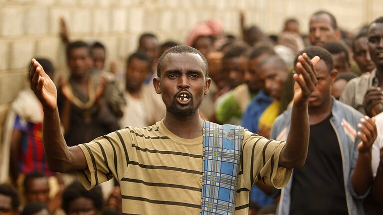 ارتفاع قتلى انقلاب قارب قبالة جيبوتي يُقل مهاجرين عائدين من اليمن إلى 42 شخصاً
