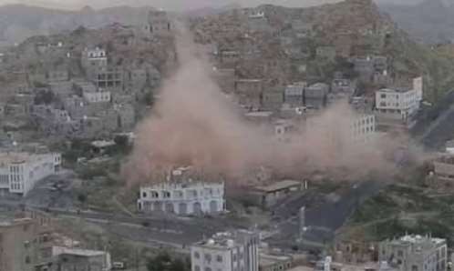 مقتل وإصابة ستة مدنيين بقذائف أطلقها الحوثيون على مدينة تعز