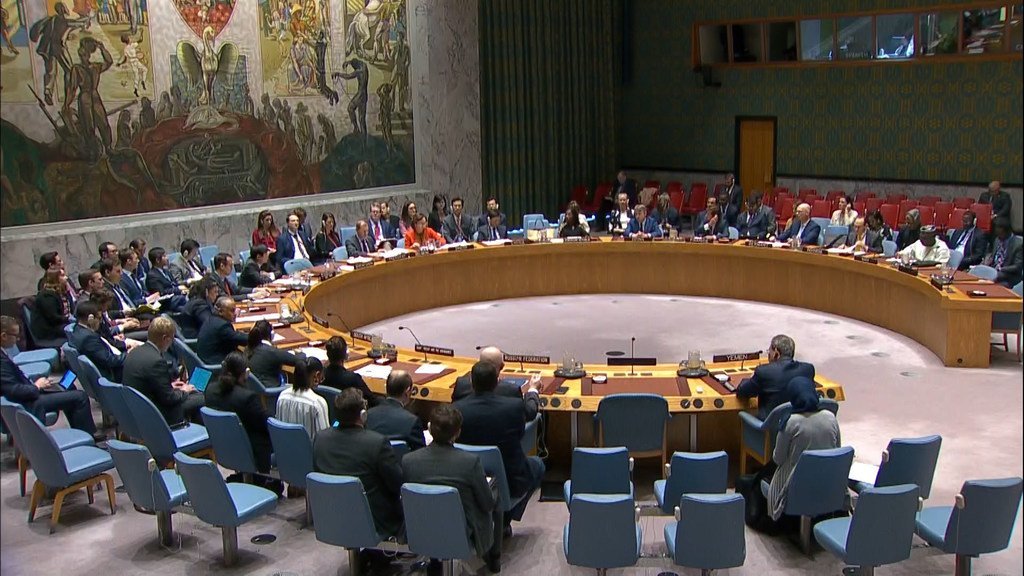 عاجل| مجلس الأمن يعتمد قراراً يطالب بوقف هجمات الحوثيين في البحر الأحمر