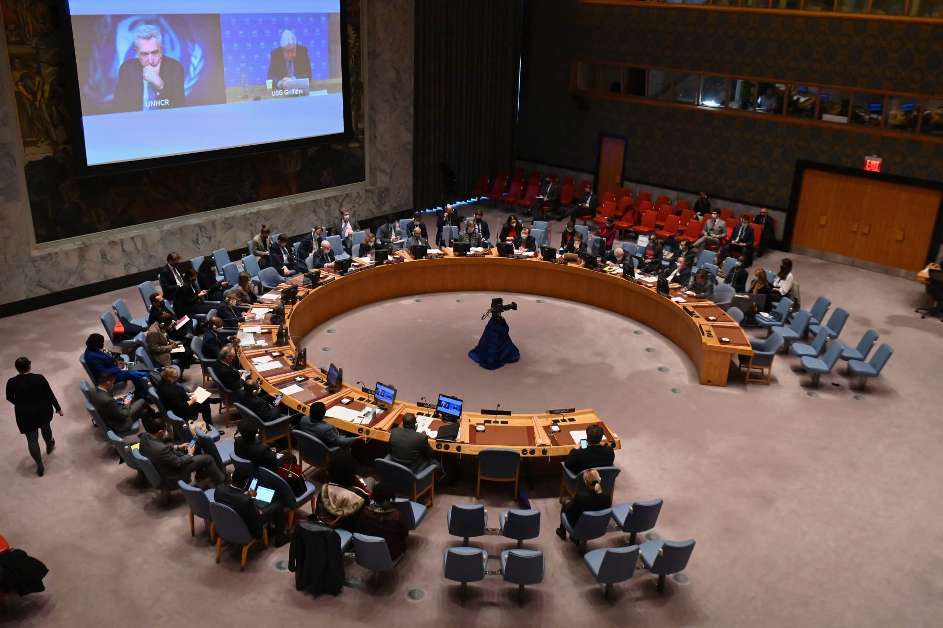 بالإجماع.. مجلس الأمن يجدد فرض العقوبات وحظر الأسلحة على الحوثيين