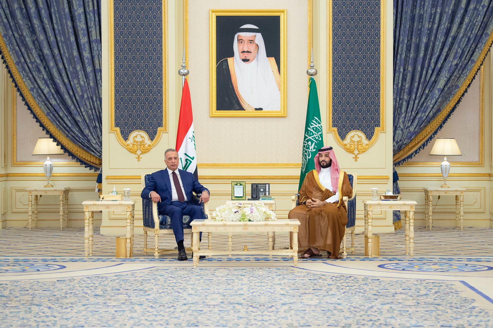 رئيس الوزراء العراقي في السعودية حاملاً ملف المشاورات بين الرياض وطهران