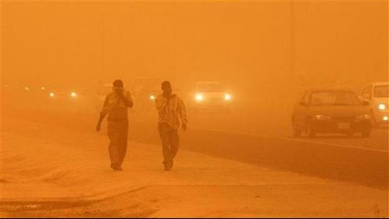 عاصفة ترابية تضرب العراق وتغلق مطار بغداد الدولي