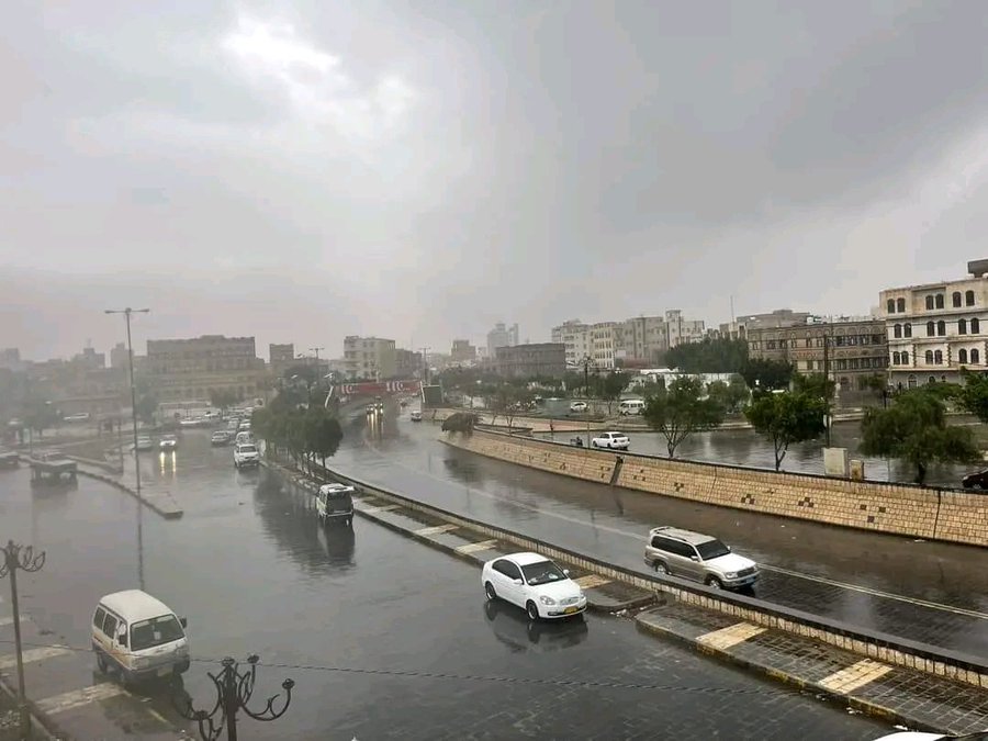 “الأرصاد اليمني” يتوقع أمطار متفرقة خلال الساعات القادمة