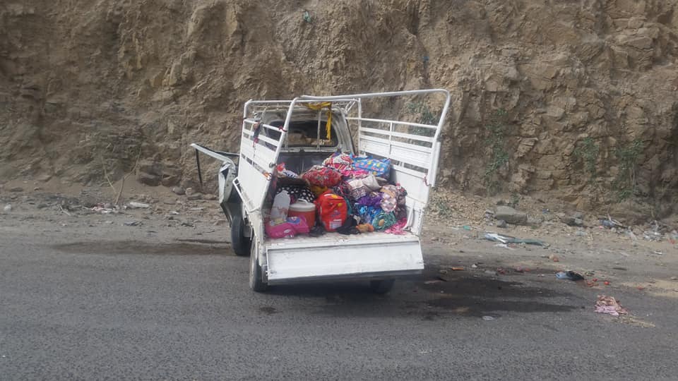 وفاة ثلاثة وإصابة تسعة آخرين في حادث سير مروع بلحج جنوبي اليمن