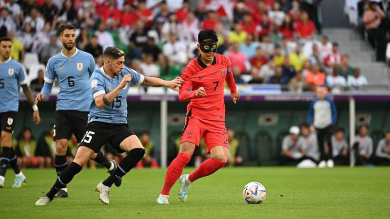 التعادل يحسم موقعة كوريا الجنوبية وأوروغواي في كأس العالم