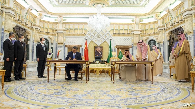 العاهل السعودي والرئيس الصيني يوقعان اتفاقية “شراكة شاملة”