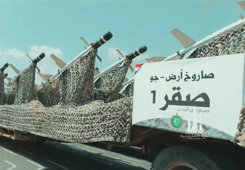 وسائل إعلام تابعة للحرس الثوري تؤكد أن صاروخ الحوثيين الحديث “إيراني الصنع”