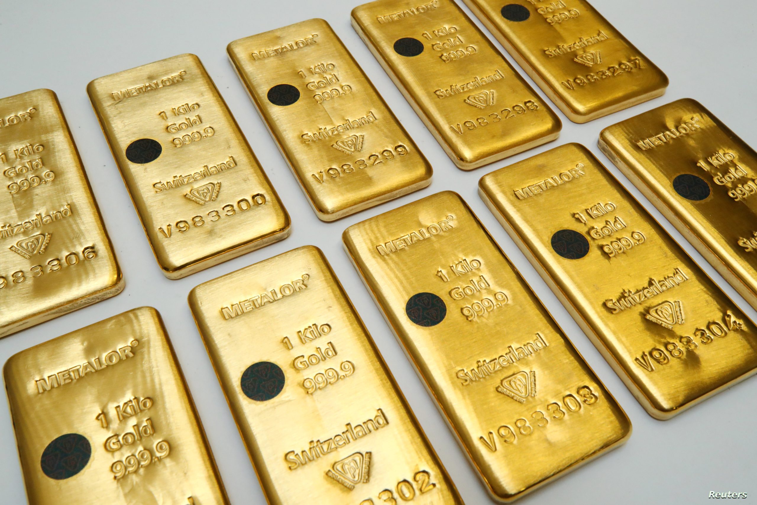 الذهب يسجل أعلى مستوى له منذ أكثر من 9 أشهر