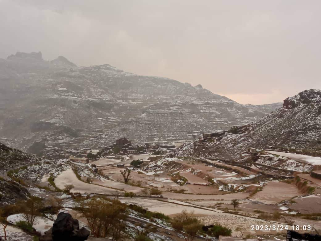 الأرصاد اليمني يتوقع استمرار هطول الأمطار على عدة محافظات  