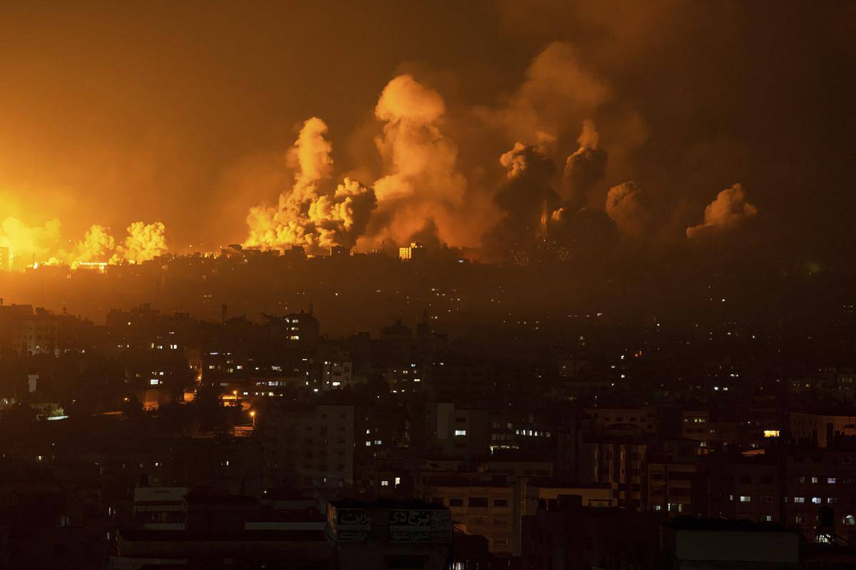 استشهاد 3 صحفيين فلسطينيين وإصابة آخرين بقصف إسرائيلي غرب غزة