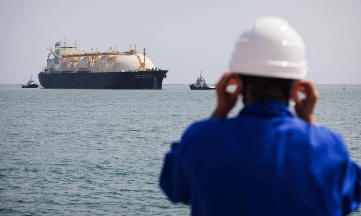 ناقلات تحمل الغاز القطري تستأنف رحلاتها وسط توتر في البحر الأحمر