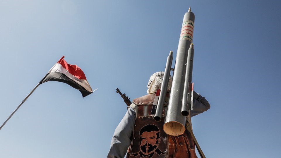 استخدام قنابل خارقة للتحصيات في الضربات الأمريكية على اليمن