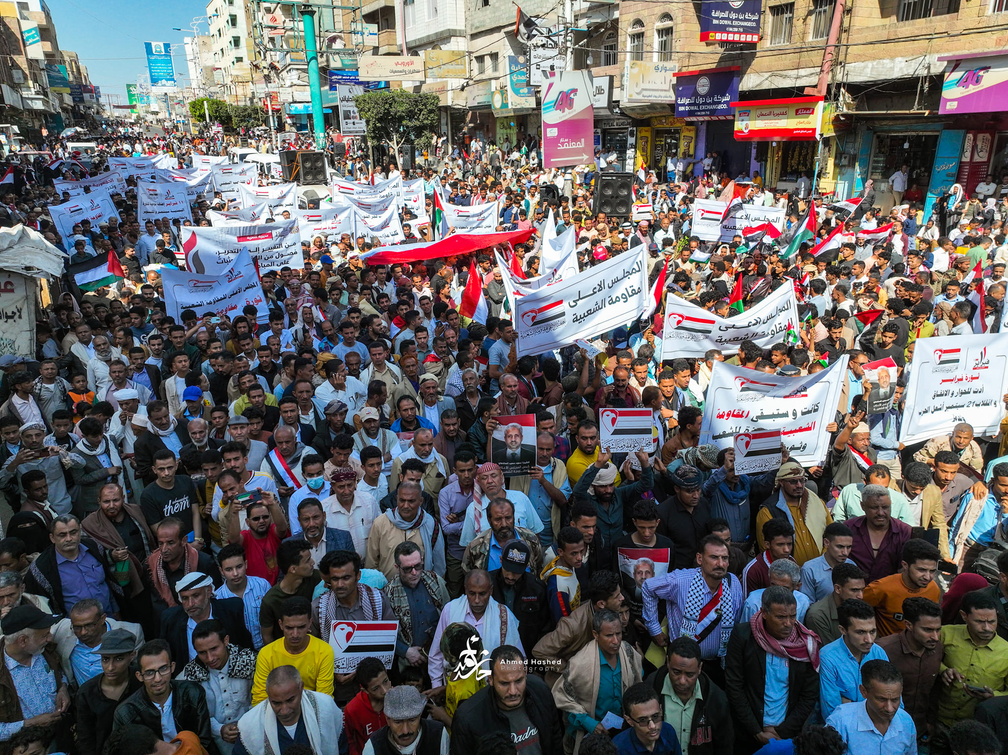 في ذكراها الـ13.. كيف تفاعل اليمنيون مع ثورة التغيير الشبابية السلمية؟