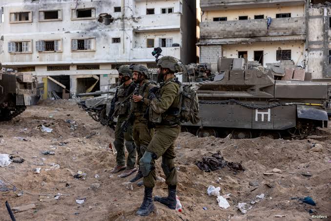 جيش الاحتلال الإسرائيلي يعترف بوجود قتال عنيف في خان يونس جنوب غزة