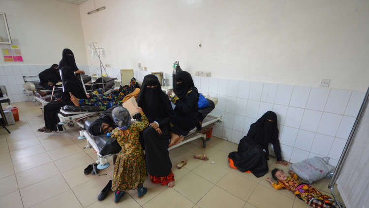 مسؤول حكومي يمني: تسجيل ثلاث وفيات و385 إصابة بالكوليرا في تعز