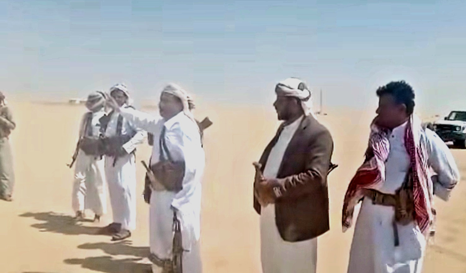تحتمل الشيخ “بن فدغم” حول تفاصيله بصنعاء الفضائيين سخطاً واسعاً ضد الحوثيين