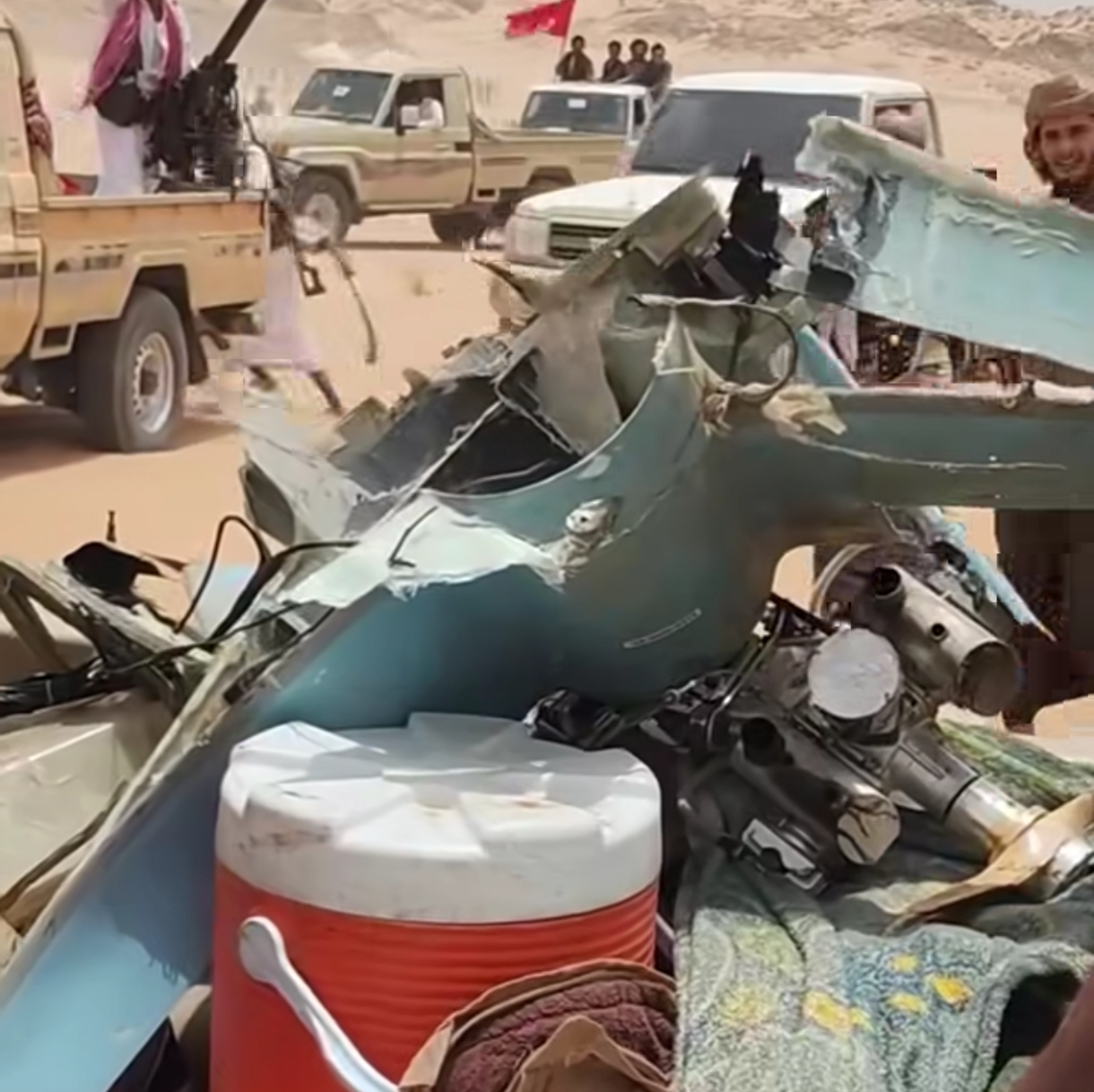 دفاعات قبلية للطيران الرسمي الحوثية في مطارح الكرامة بمحافظة الجوف دفاعات قبلية للطيران الرسمي الحوثية في مطارح الكرامة بمحافظة الجوف